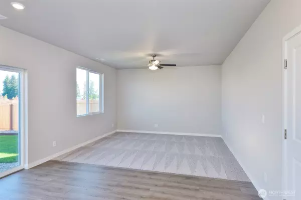 Yelm, WA 98597,9723 Brown ST SE