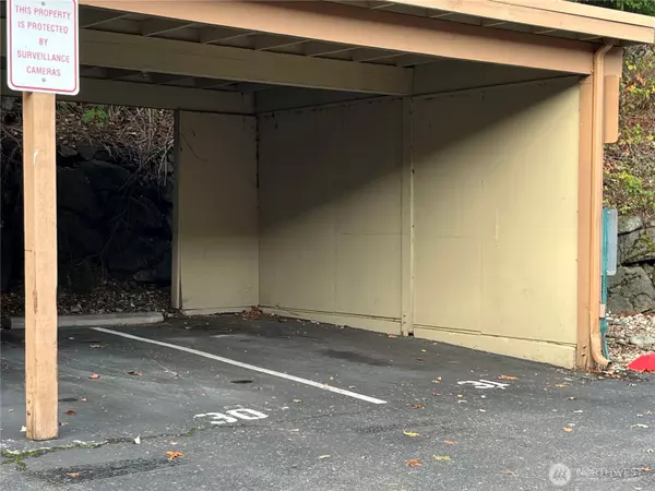 Seatac, WA 98188,4802 S 187th PL #A206