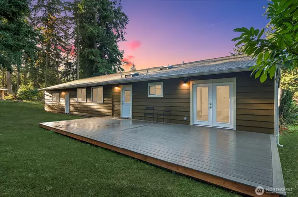 Stanwood, WA 98292,20909 Frank Waters RD