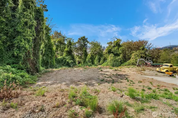 Seattle, WA 98144,23 12th AVE S