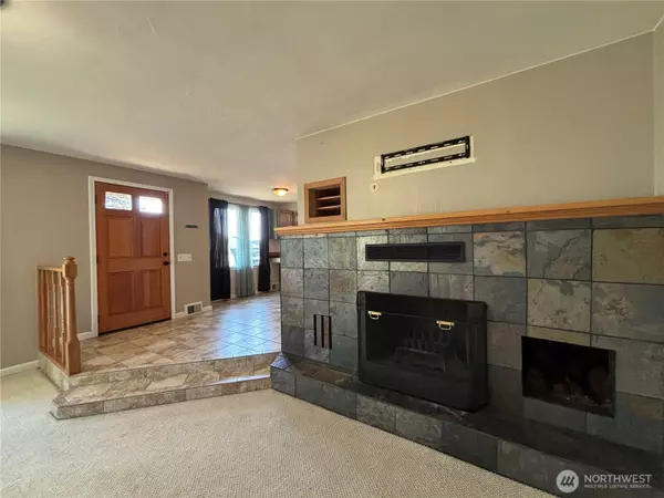 Bremerton, WA 98312,3604 Madrona ST