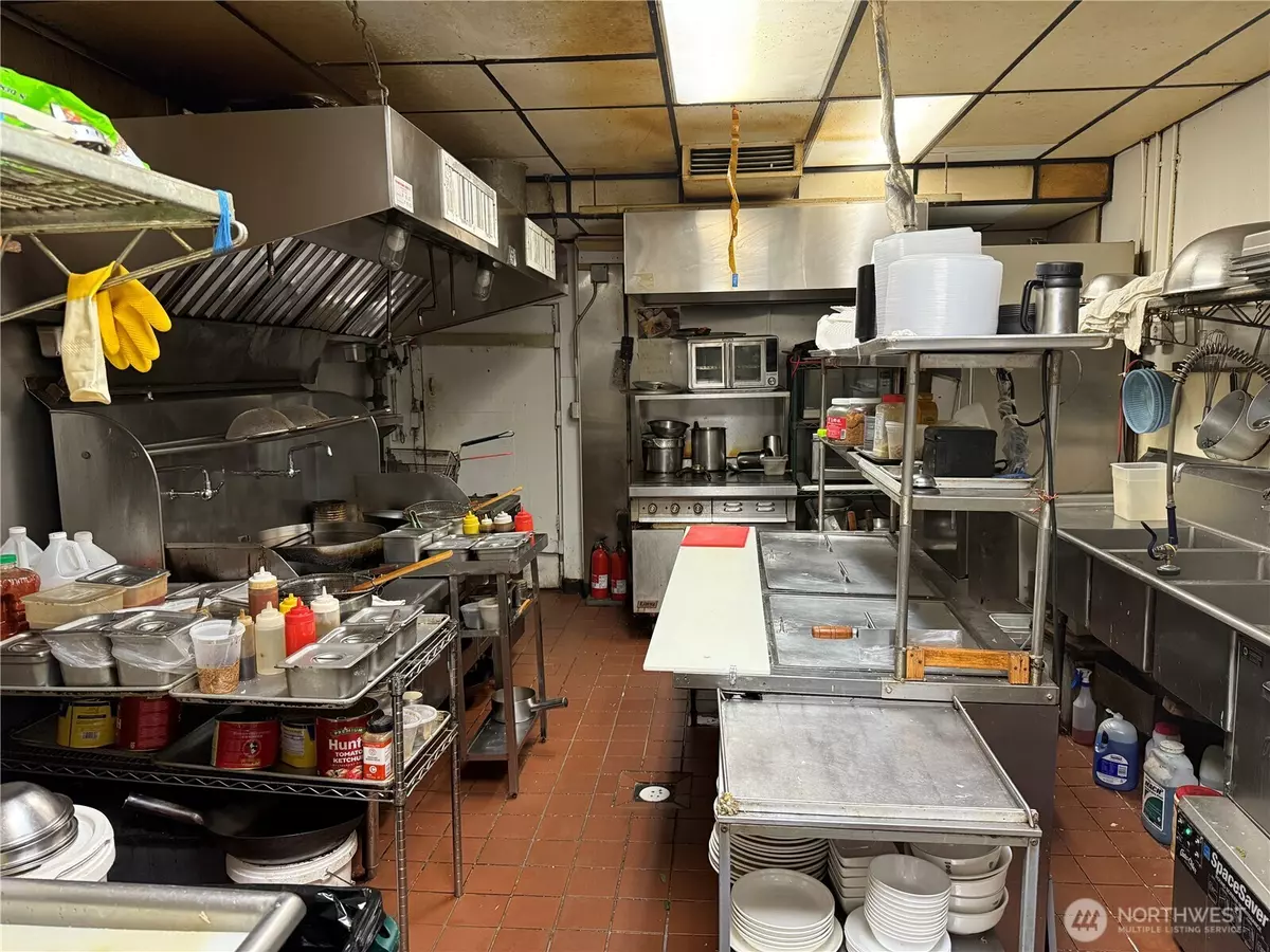 Seattle, WA 98105,Address not disclosed