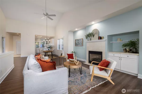 Anacortes, WA 98221,2115 Cascade CT