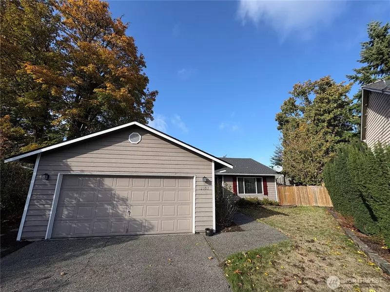 12102 NE 107th ST, Kirkland, WA 98033