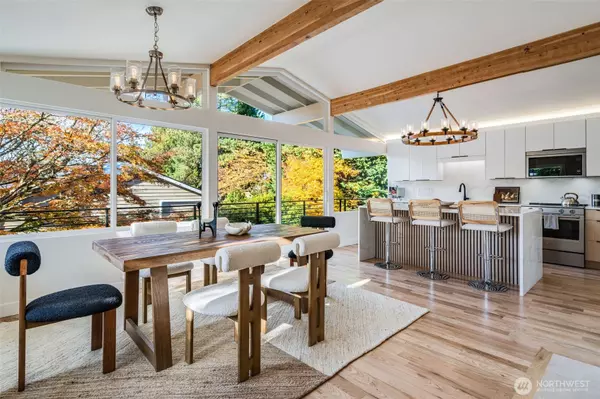 Shoreline, WA 98177,20005 13th pl NW