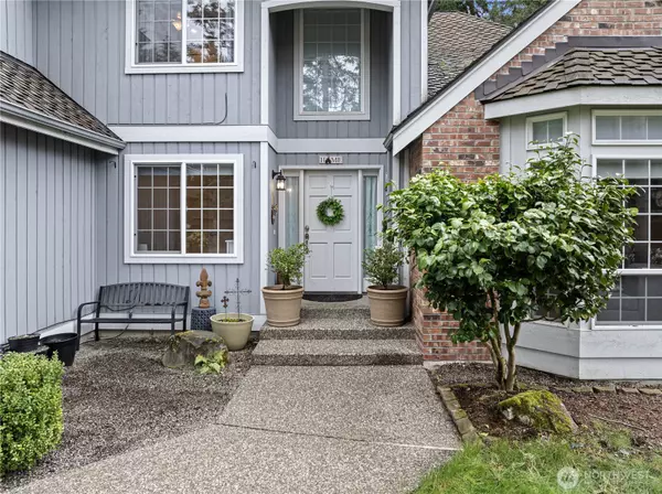 Port Orchard, WA 98367,6559 Gleneagle AVE SW