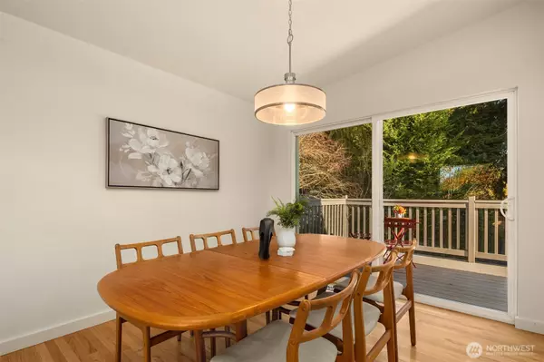 Edmonds, WA 98020,625 Aloha WAY