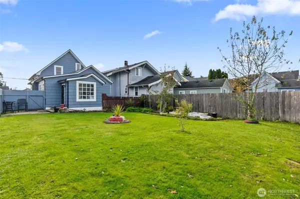 Hoquiam, WA 98550,419 Karr AVE