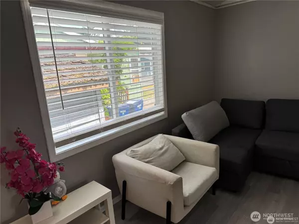 Auburn, WA 98002,602 29th ST SE #46