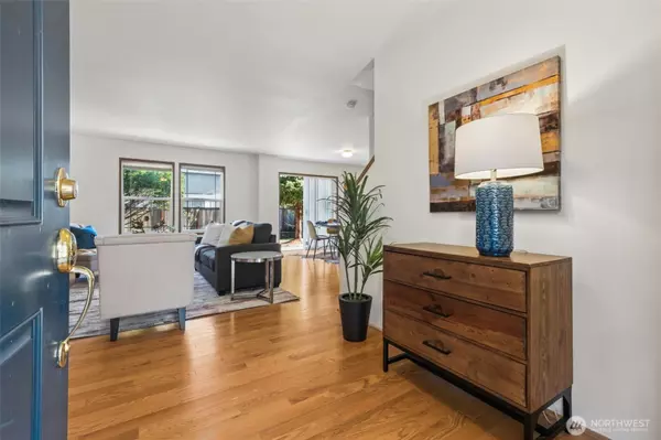 Maple Valley, WA 98038,24028 235th AVE SE