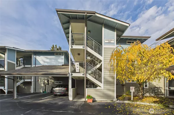 Redmond, WA 98052,7579 Old Redmond Road #14