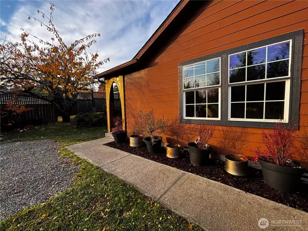 Port Townsend, WA 98368,1802 Landes ST