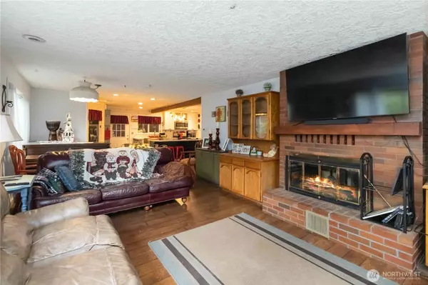 Battle Ground, WA 98604,17833 NE 209th ST