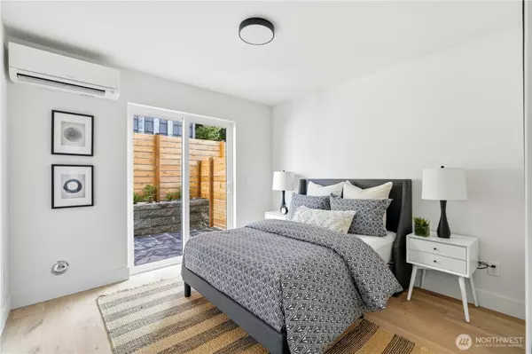 Seattle, WA 98126,7552 39th AVE SW