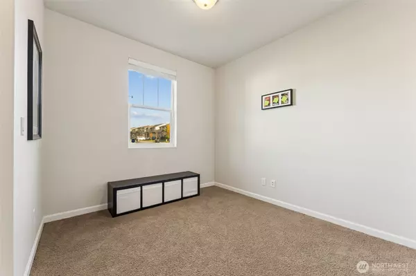 Puyallup, WA 98373,6712 143rd Street Ct E