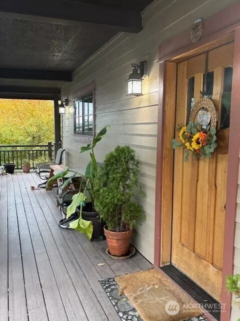 Olympia, WA 98506,421 Puget ST NE