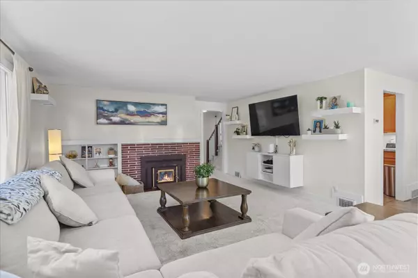 Everett, WA 98203,2323 Lexington #A & #C AVE