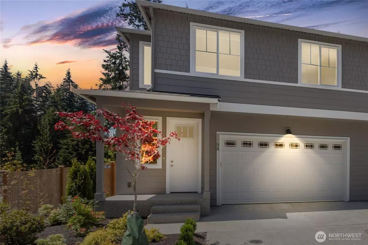 Bothell, WA 98012,118 169th PL SW #A