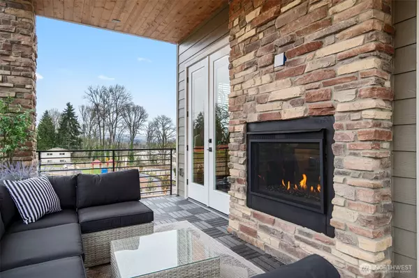 Seattle, WA 98178,13031 75th PL S