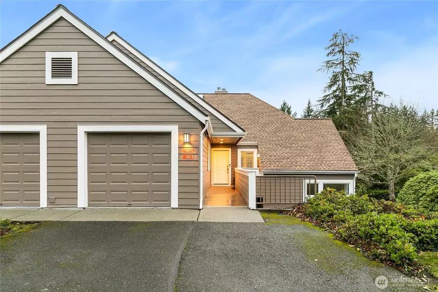 60 Fairway LN #C, Port Ludlow, WA 98365