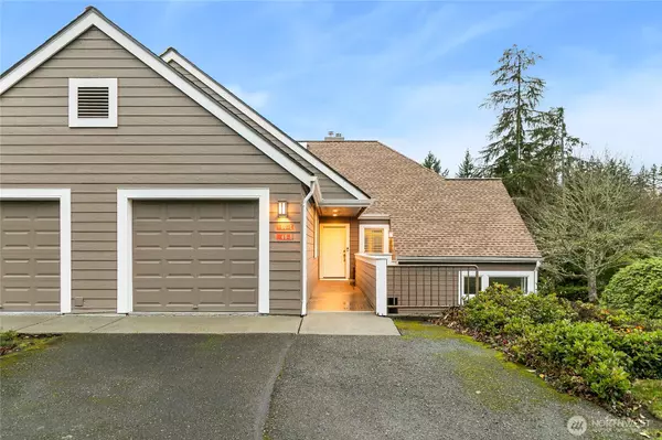 60 Fairway LN #C, Port Ludlow, WA 98365