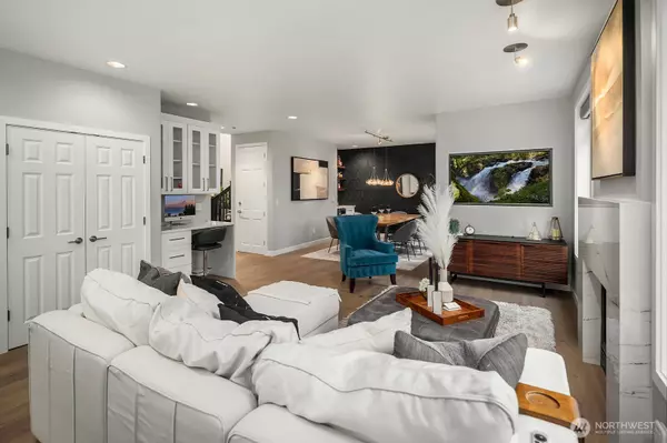 Kirkland, WA 98033,9647 Observation DR