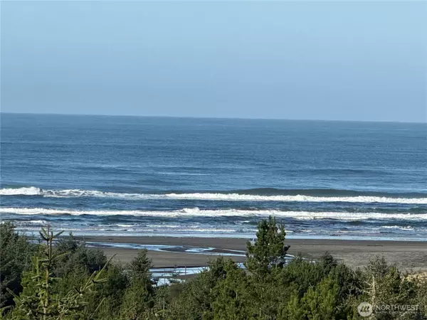 Seaview, WA 98644,2815 Willow #210