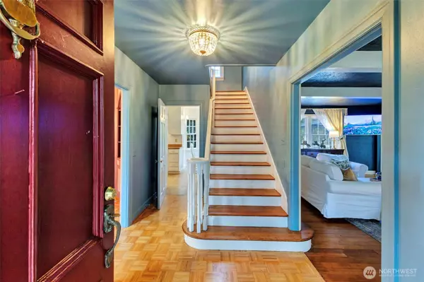 Bremerton, WA 98312,3918 NW Phinney Bay DR