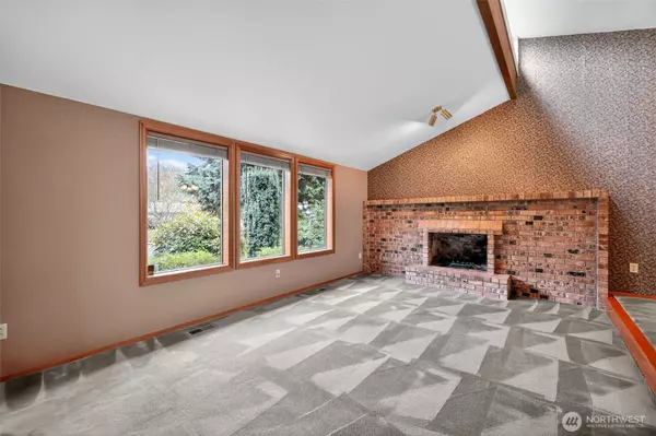 Puyallup, WA 98375,16204 97th Avenue Ct E