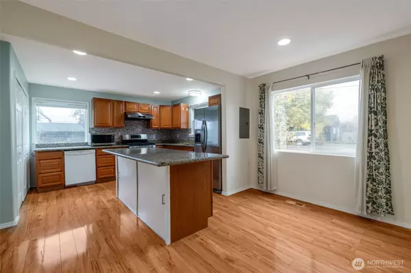 Kent, WA 98032,534 4th AVE S