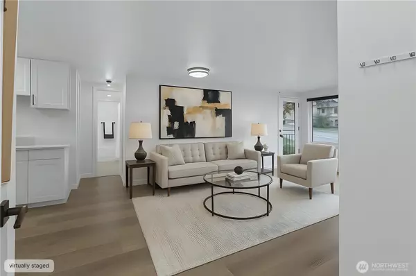 Seattle, WA 98133,707 N 130th #B204