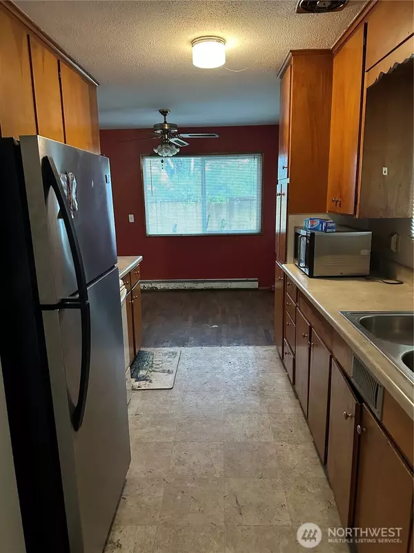 Tacoma, WA 98444,724 Tule Lake RD S