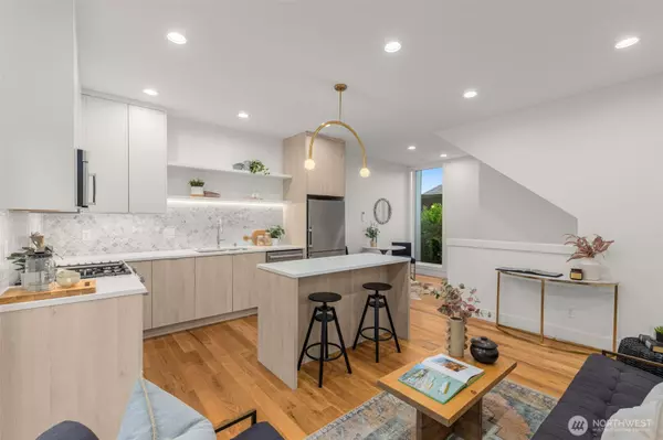 Seattle, WA 98117,315 B NW 86th ST #B