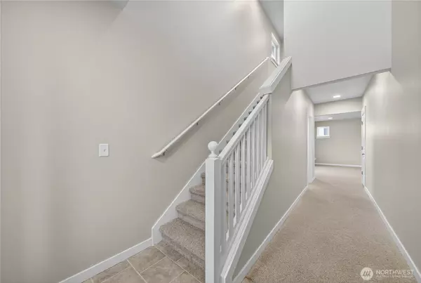 Moses Lake, WA 98837,1203 Hickory RD