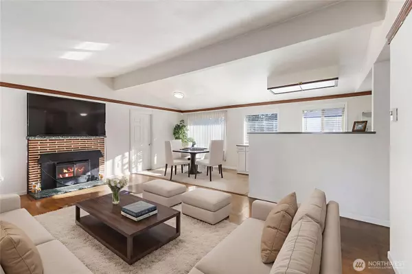 Lakewood, WA 98499,6012 83rd ST SW