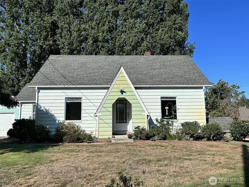 1903 South Bay RD NE, Olympia, WA 98506