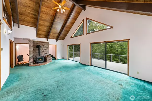 Coupeville, WA 98239,671 Edmonds RD