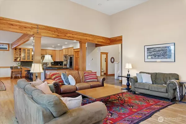 Lake Forest Park, WA 98155,17412 32nd AVE NE