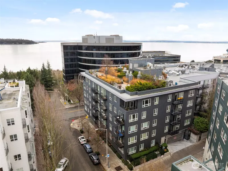 3104 Western AVE #620, Seattle, WA 98121