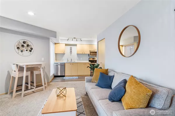 Everett, WA 98201,2818 Grand AVE #B410