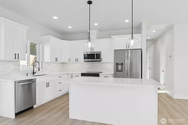 Elma, WA 98541,11 Hobble Creek ST