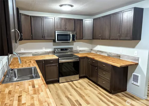 Omak, WA 98841,129 Cedar ST N