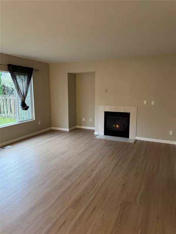 Sammamish, WA 98075,918 243rd PL SE