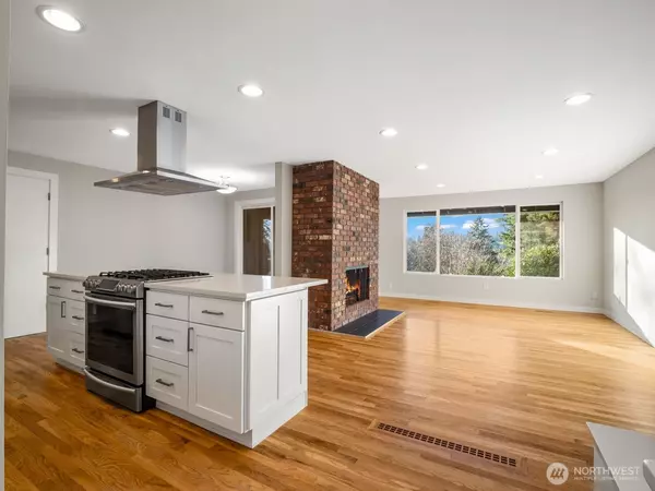 Bellevue, WA 98005,2317 137th PL SE