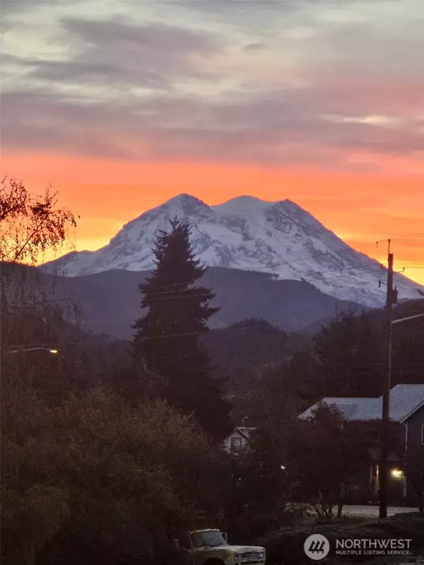 Eatonville, WA 98328,580 Eatonville HWY W