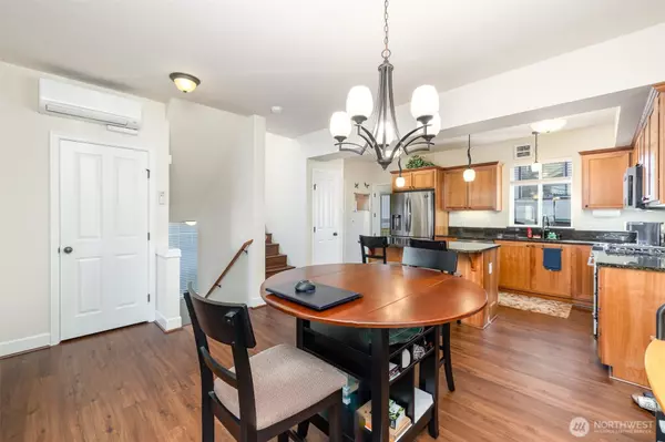 Renton, WA 98059,325 Chelan PL NE #D1