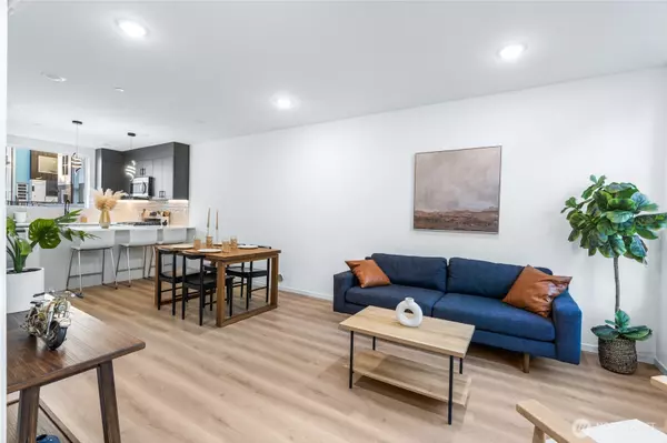 Seattle, WA 98125,3510 NE 125th ST #A