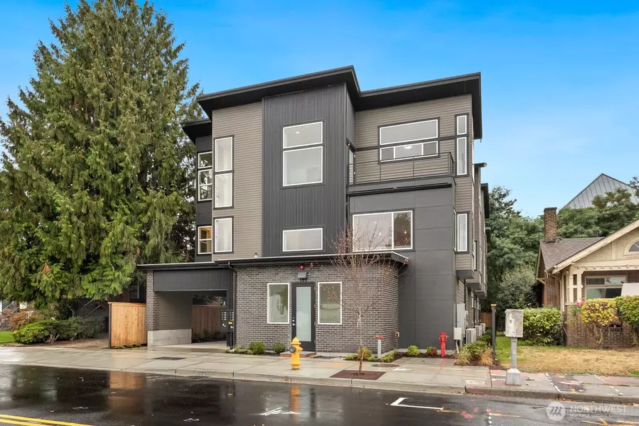 117 Wells AVE S #F (R), Renton, WA 98057