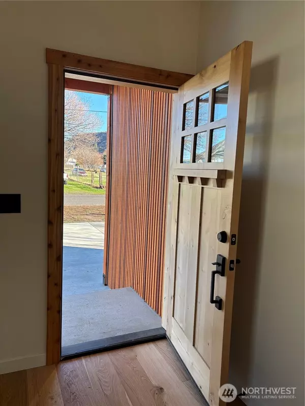 Waitsburg, WA 99361,124 Murphy ST