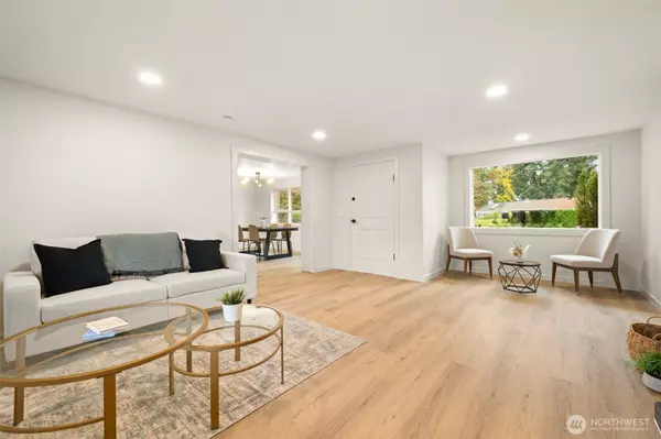 Mountlake Terrace, WA 98043,6004 225th PL SW